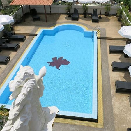 Orchid Kathu Heights Service Apartments Exterior photo